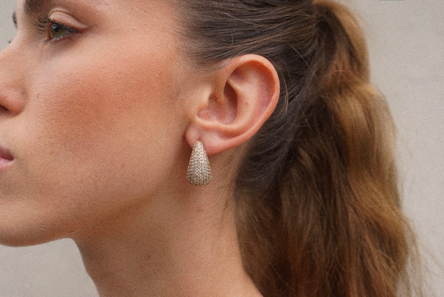 Gemstones Drop Huggies