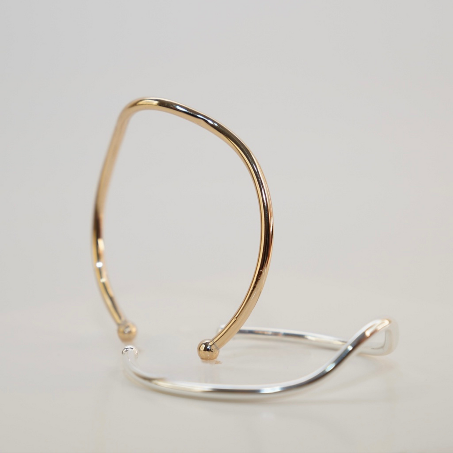 Classic Wave Bracelet