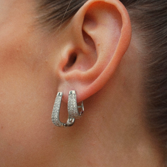 Délicat Silver Gemstones Hoops