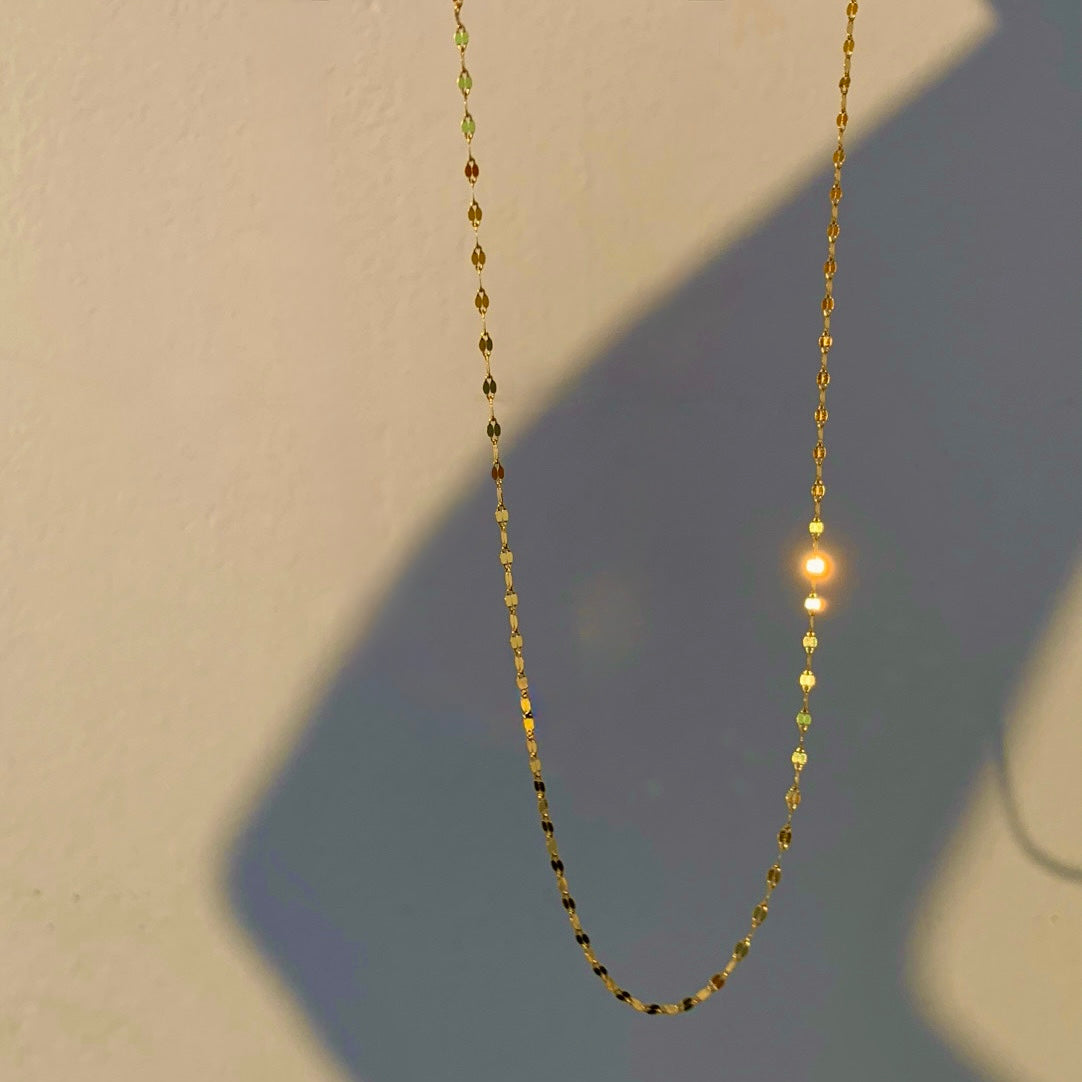 Sunlit Chain