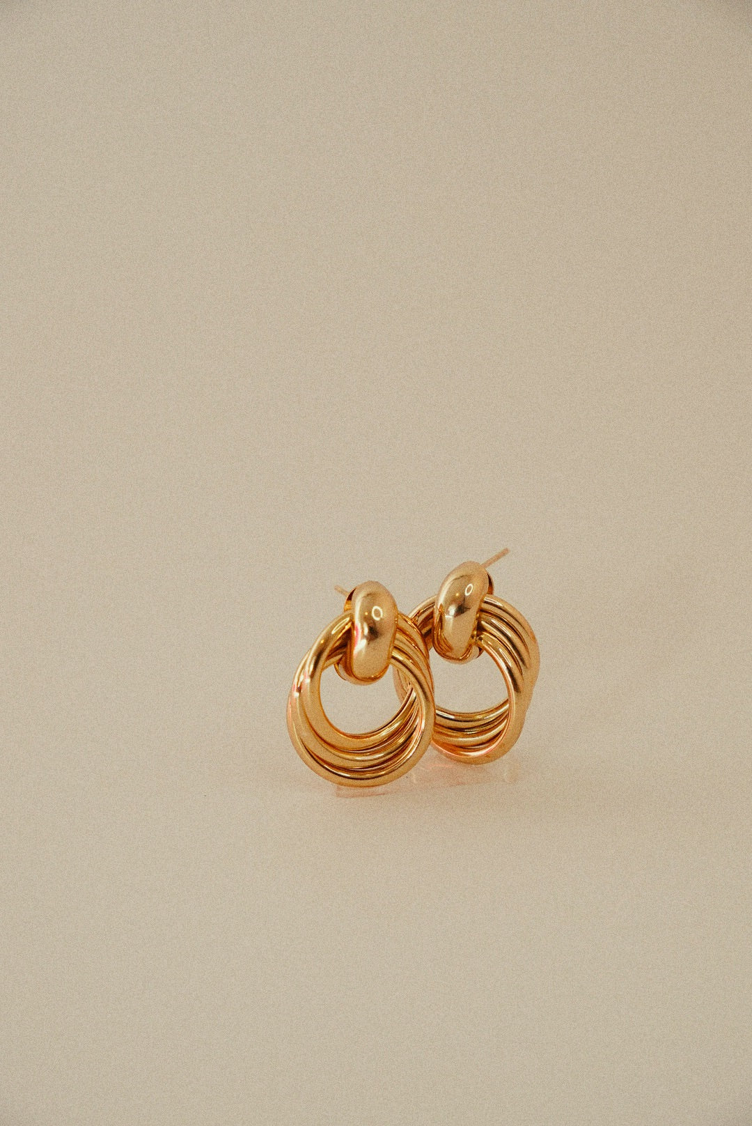 Jolie Gold Earring